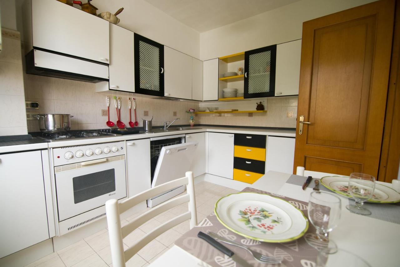 Noemi Apartment 5 Lands Paradise เลวานโต ภายนอก รูปภาพ