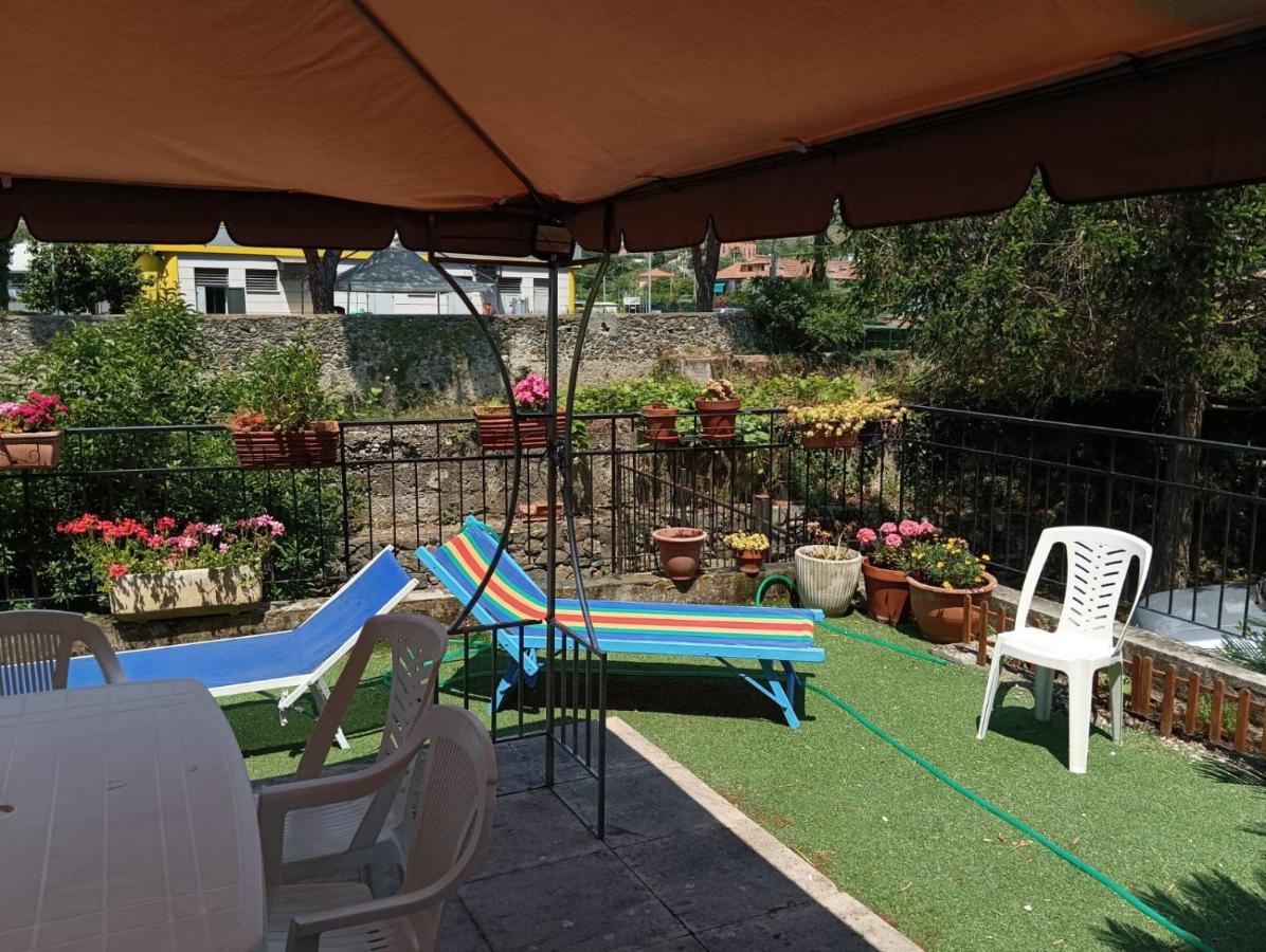 Noemi Apartment 5 Lands Paradise เลวานโต ภายนอก รูปภาพ